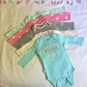 GERBER. Set of 5 L.Sleeve Bodysuits